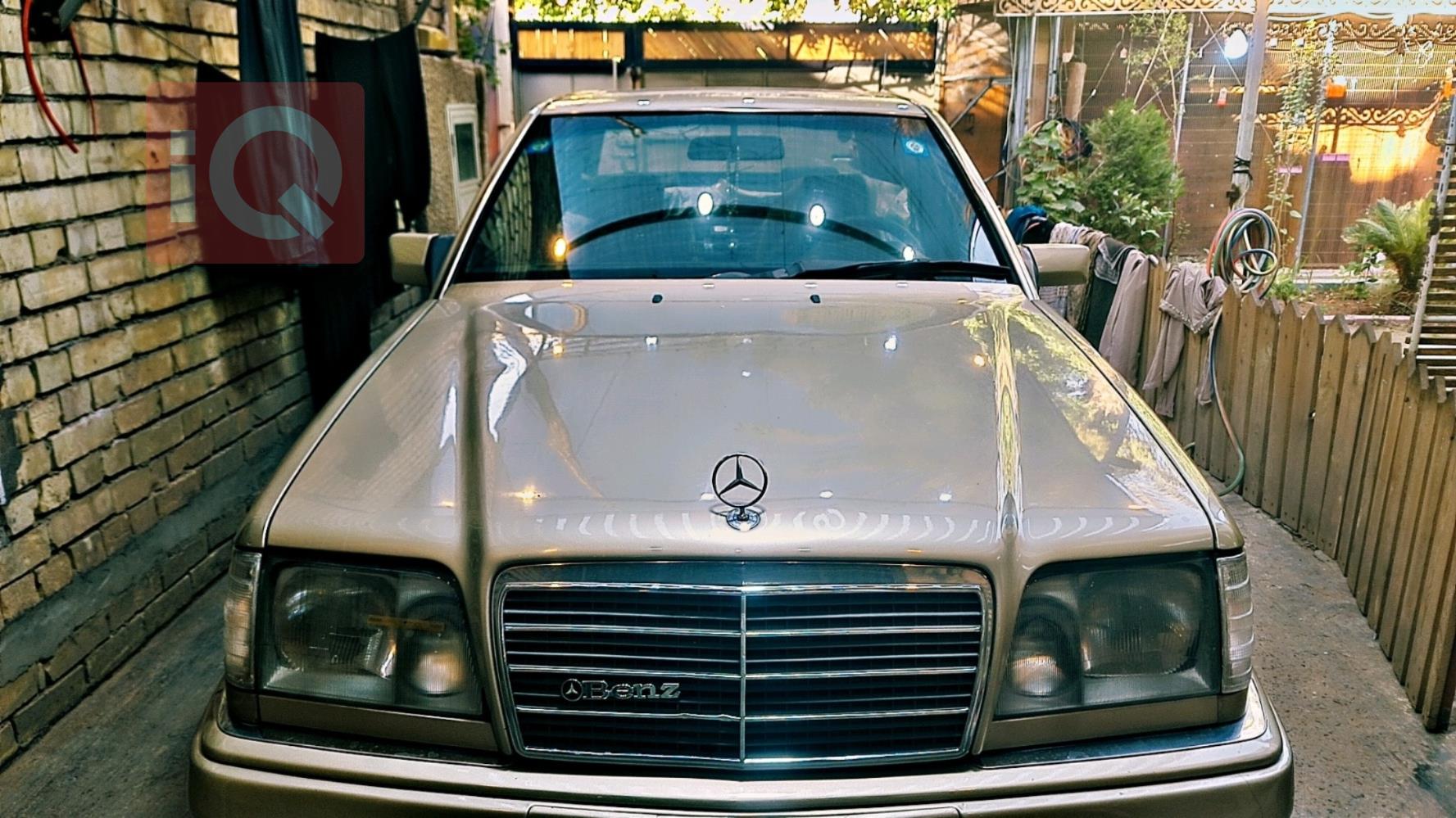 مرسيدس بنز E-Class